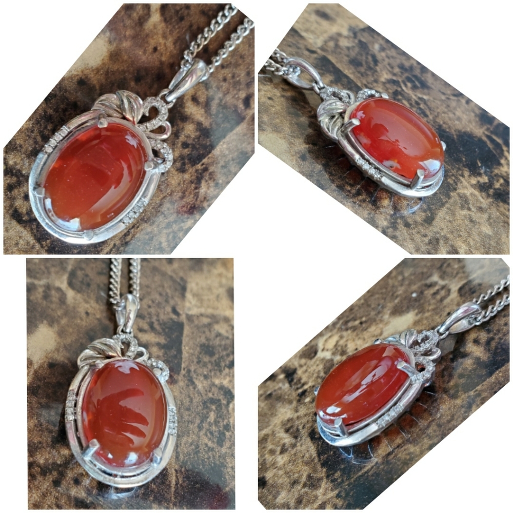Genuine 9ct Carnelian/White Sapphire Pendant - Picture 3 of 5